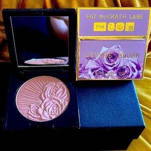 Pat McGrath Labs Divine Blush in Fleurtatious🪷